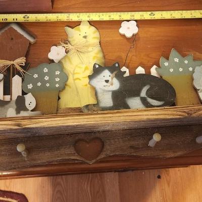 Cat wall shelf w/hooks