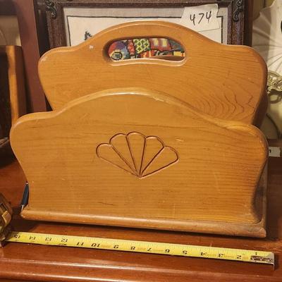 Solid wood Magazine Holder