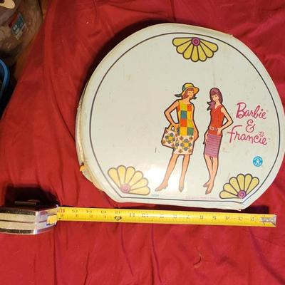 Barbie and Francie case and dolls