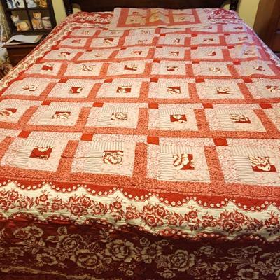 Queen red/white quilt w/4 pillow cases