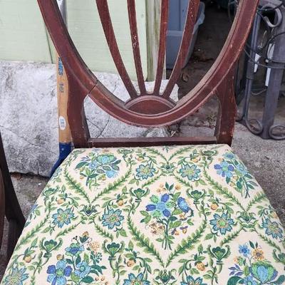 Antique chair set - some damage - 5