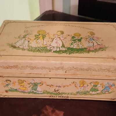 Vintage jewelry box