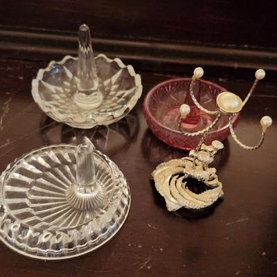 Ring holders - 4