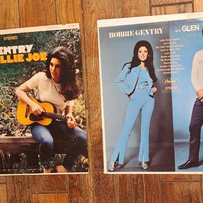 Record - Bobbie Gentry set of 2