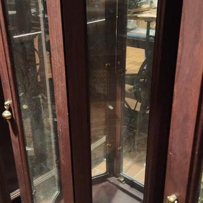 Set of two mirrored display cases - missing shelves