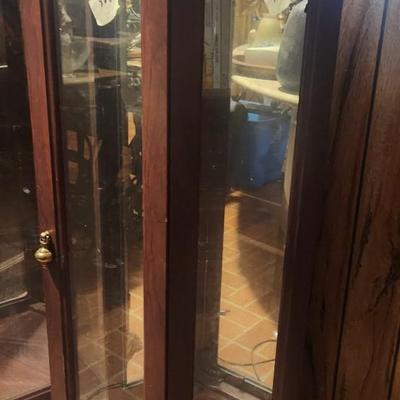 Set of two mirrored display cases - missing shelves