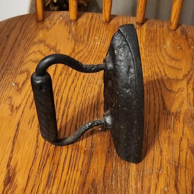 Cast iron iron