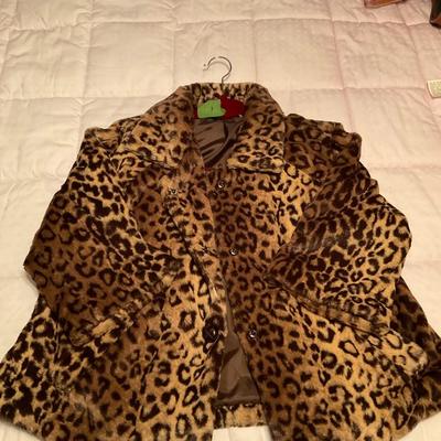 Leopard print 3/4 sleeve jacket