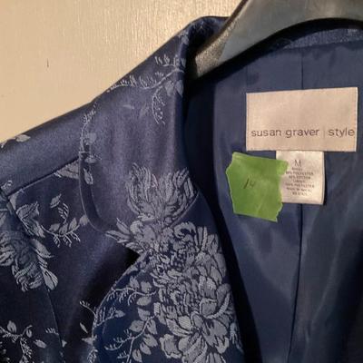 Susan Graver navy floral blazer size med