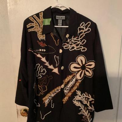 Indigo Moon black w/khaki floral jacket size med