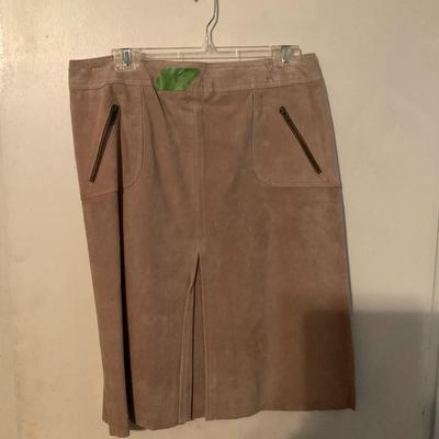 camel suede skirt size 10