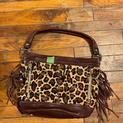 B. Makowski leopard print purse