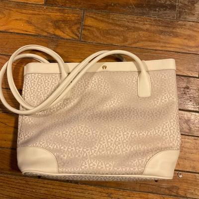 Etienne Aigner cream purse