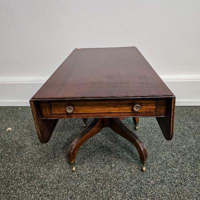 Antique Mahogany Pembroke Table