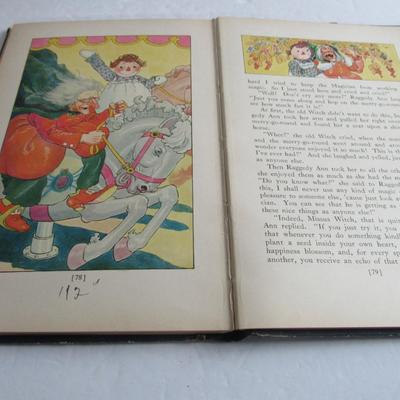 Vintage 1928 Raggedy Ann Book