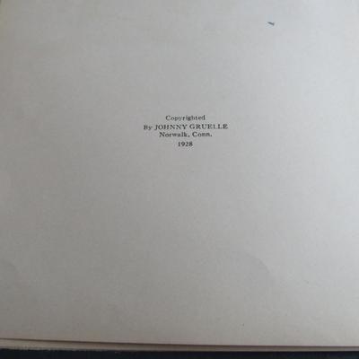 Vintage 1928 Raggedy Ann Book