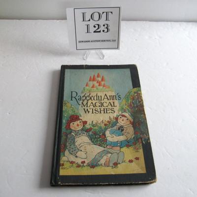 Vintage 1928 Raggedy Ann Book