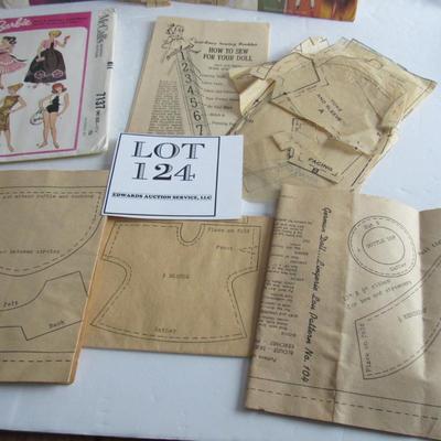 Lot of Vintage Barbie Doll Clothes Patterns, Other Doll Clothes Patterns