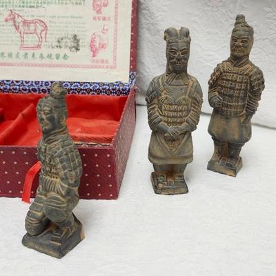 Vintage 70s Chinese XiAn Terra Cotta Warrior Figures