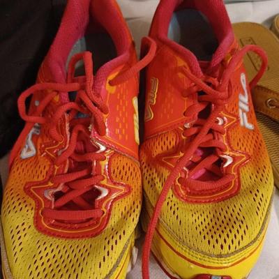 3 pair women's size 8 shoes