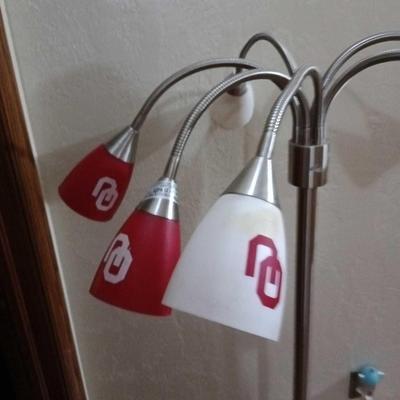 Floor lamp with OU theme