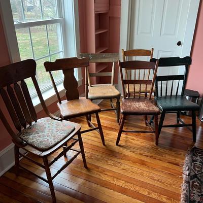 H704 Set of 6 Antique Assorted Plank Seat Wooden Chair