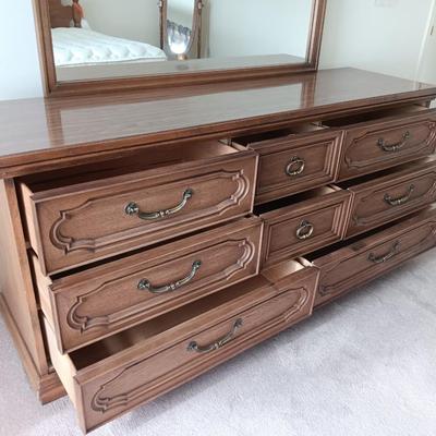 Eight drawer Dresser with mirror