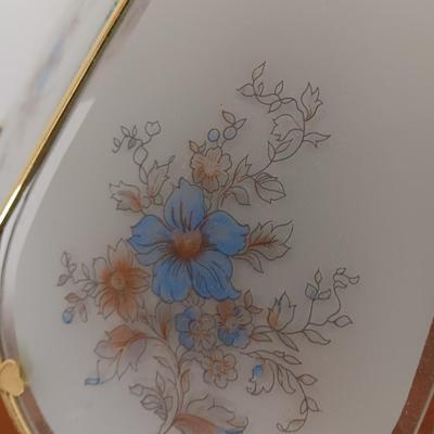 Blue Flowers Touch Lamp, 8 Panel Tiffany style touch lamp