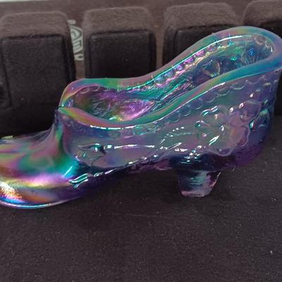 Iridescent glass slipper / shoe with friendship ball