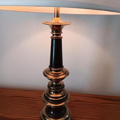 Brass table lamp Black and brass design