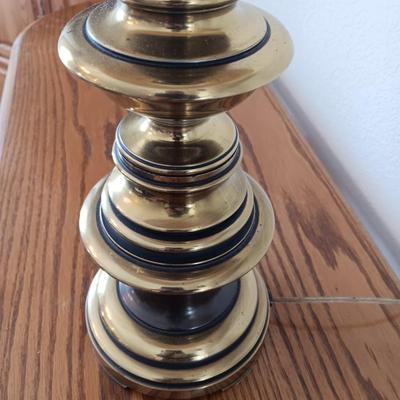 Brass table lamp Black and brass design