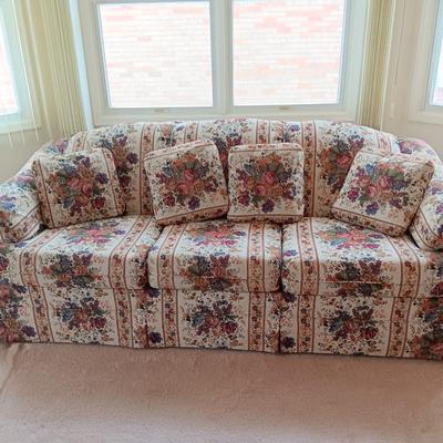 Charles Schneider Handcrafted Coventry Ensign Sofa with four self pillows