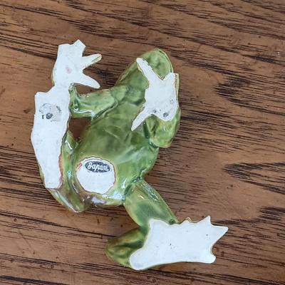 Two frogs and a set of four stone Thirsty stone dragonfly coasters