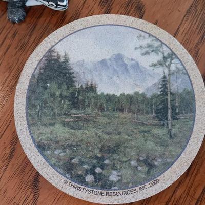 Two turtles and a set of four stone Thirsty stone Mountain scenery coasters