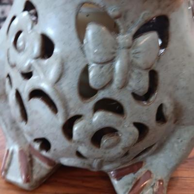 Ceramic led Light up yard / Garden frog
