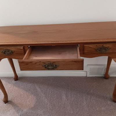 Entry way table with drawer