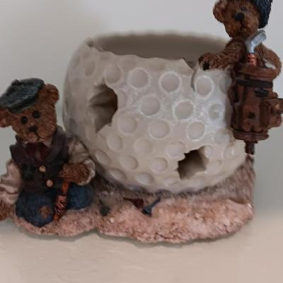 Wooden golf cart with golf bag and Boyds Bears & Friends edition 9E/65 "The lost ball"