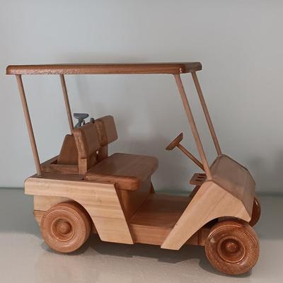 Wooden golf cart with golf bag and Boyds Bears & Friends edition 9E/65 "The lost ball"