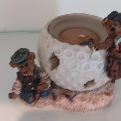 Wooden golf cart with golf bag and Boyds Bears & Friends edition 9E/65 "The lost ball"