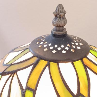 Elements tiffany style heavy brass lamp with stained glass like shade