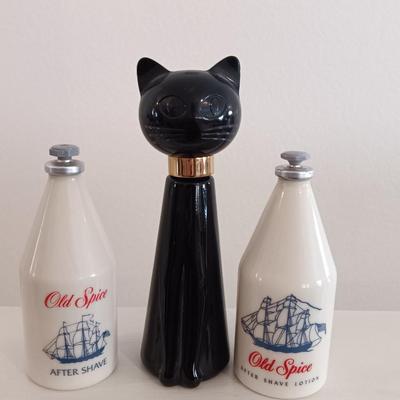 Two vintage old spice aftershave and a vintage ebony black cat Tabatha Imperial Garden cologne spray bottle