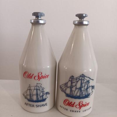 Two vintage old spice aftershave and a vintage ebony black cat Tabatha Imperial Garden cologne spray bottle