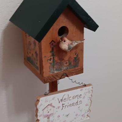 Welcome Friends entry way / garden bird house