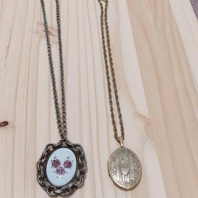 Vintage pendant necklace and a locket on a chain