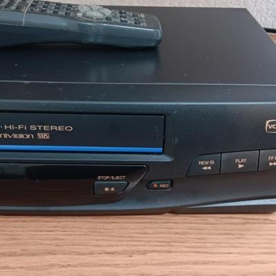 Panasonic 4 head VHS player with remote control