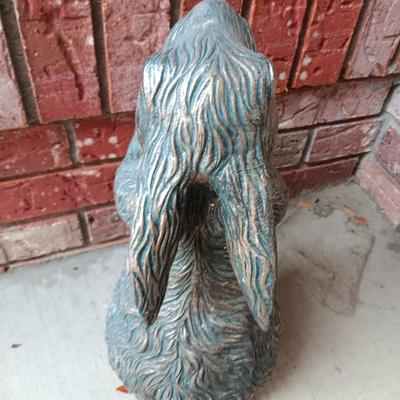 Yard / Garden Rabbitt with hanging candle lantern