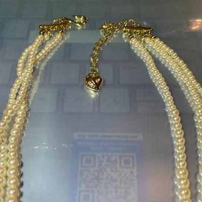 Carolee Designer 16"-19" Adjustable Faux Triple Strand Pearl Necklace in Great Hardly Worn Condition as Pictured.