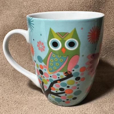  NICOLE BRAYDEN OWLS ON TREE CERAMIC MUG