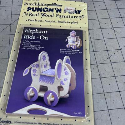 Punchkins Punch 'n Play New on the Card 