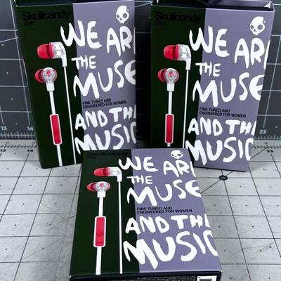 3 SKULL CANDY Dime Model, NEW Earbuds - 3 pair